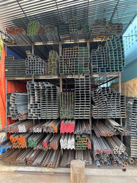 Ferguson Hdwe. & Construction Supply .